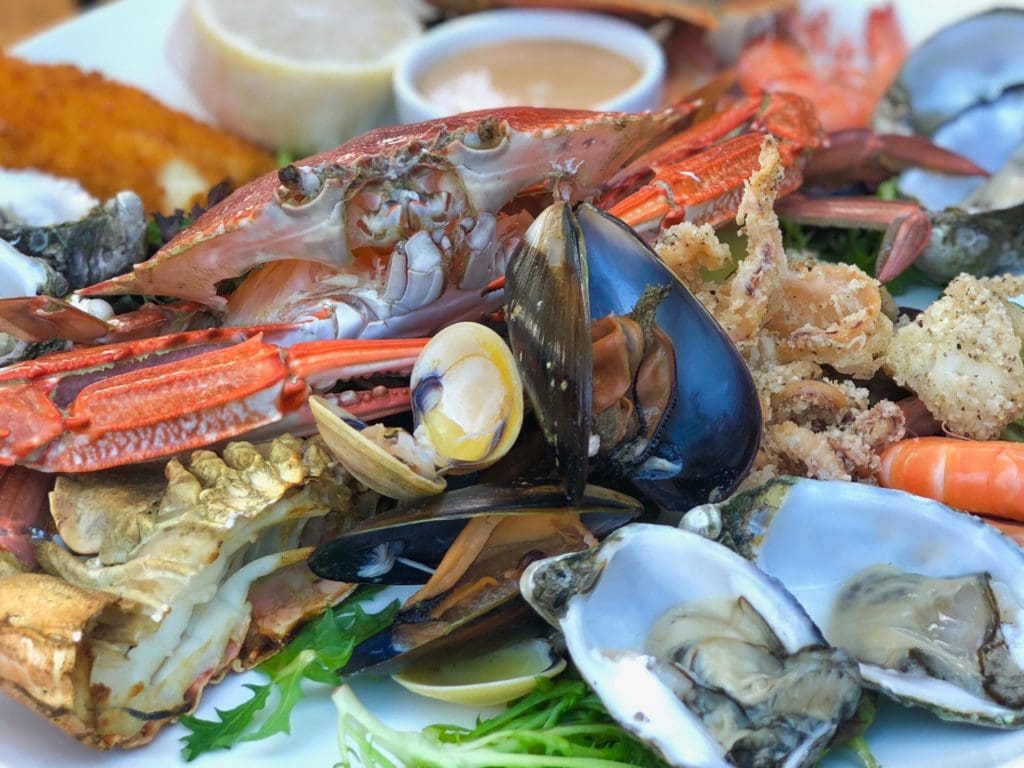 Seafood & Wine - Australian Coastal Safaris